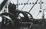Obr. 2. ��st strojovny pivovaru s&nbsp;chladic�m kompresorem (z roku 1929)